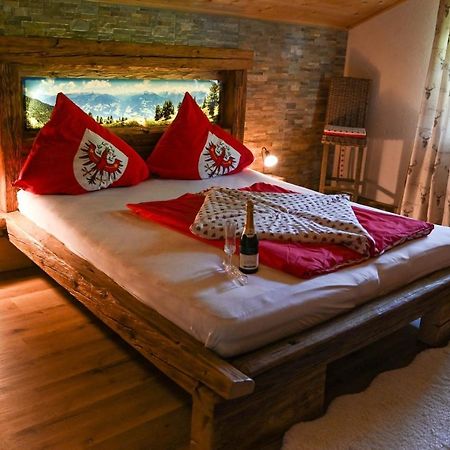 Ferienhaus Schneiderhaeusl Zillertal Stummerberg Екстер'єр фото