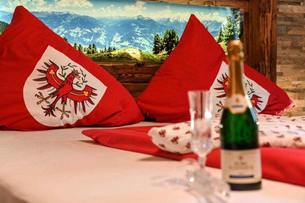 Ferienhaus Schneiderhaeusl Zillertal Stummerberg Екстер'єр фото