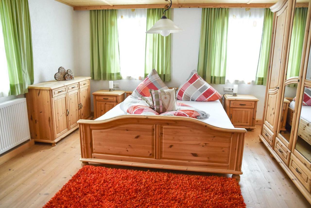 Ferienhaus Schneiderhaeusl Zillertal Stummerberg Екстер'єр фото